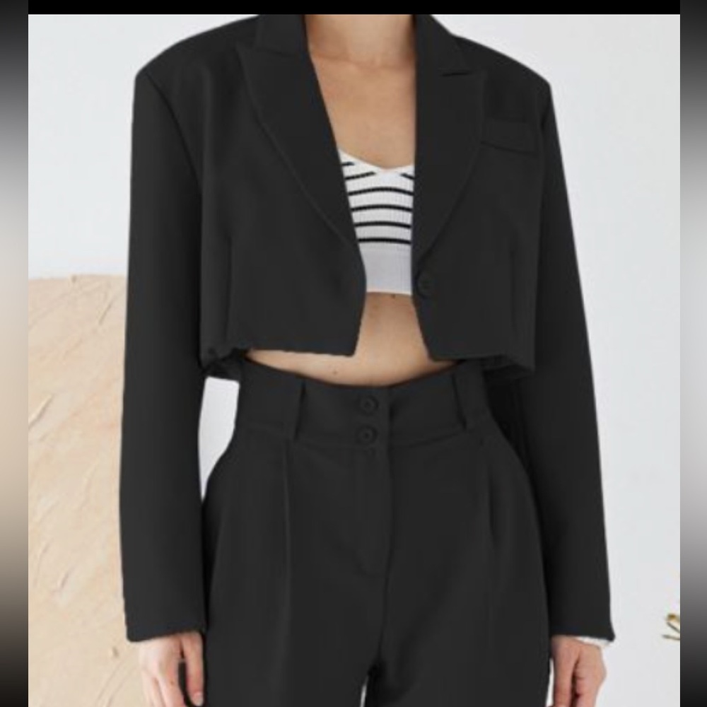 Women's Cropped Blazet